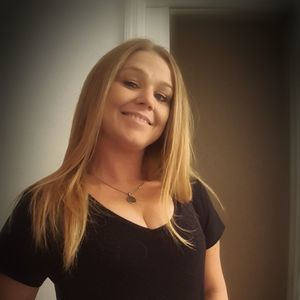 Meet your Posher, Lesley